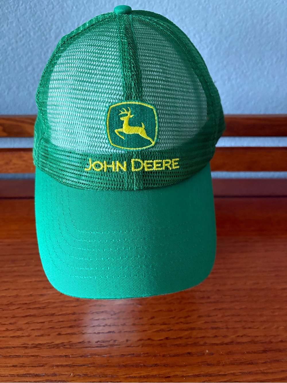 Vintage John Deere Patch Truckers Hat Snap Back All Mesh USA Louisville Green